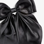 Large Bow Barrette 1pk image number 1.0